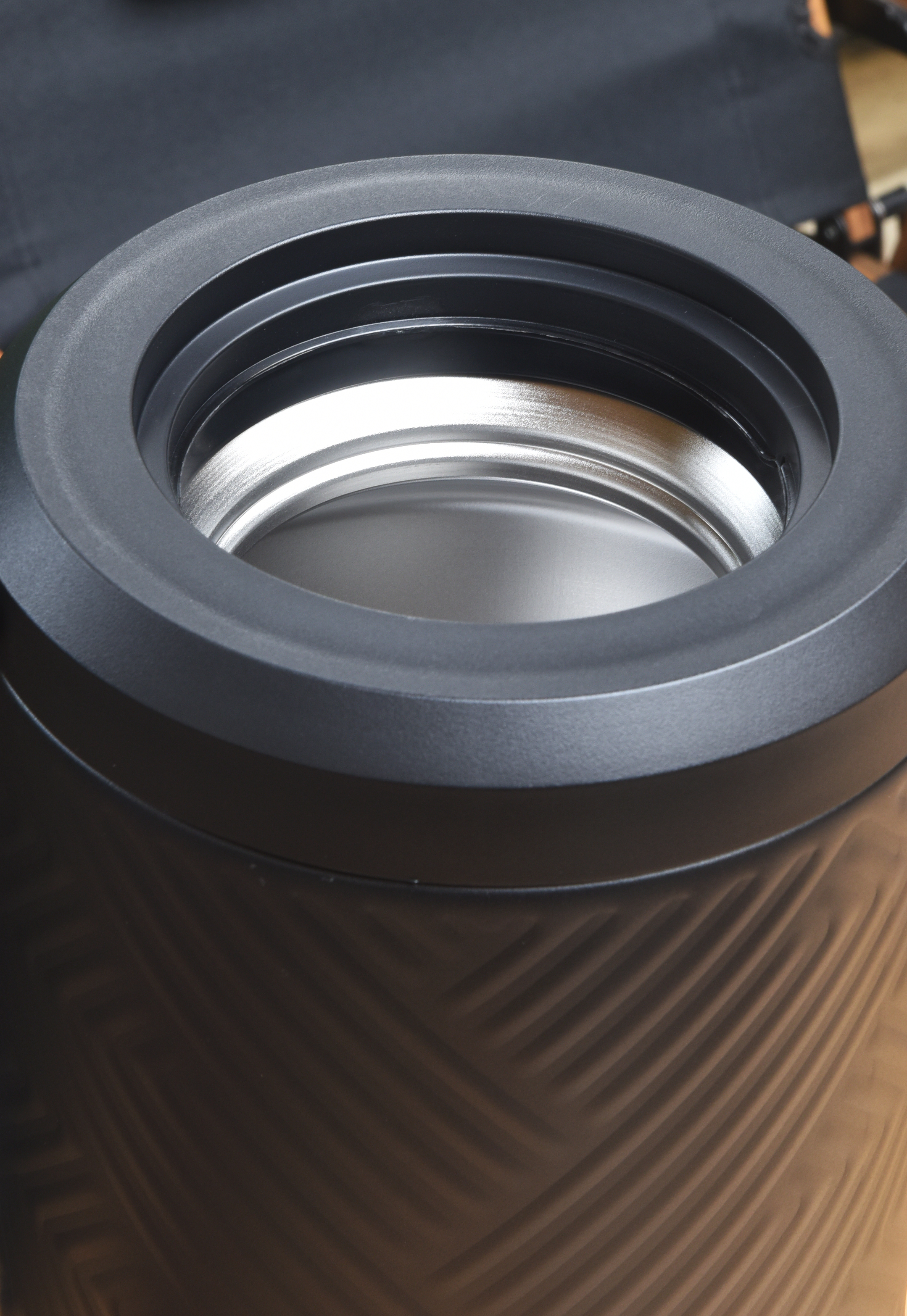 5.0L insulated bucket, minimalist thermal insulated water dispenser with ergonomic handle, ideal for home/office