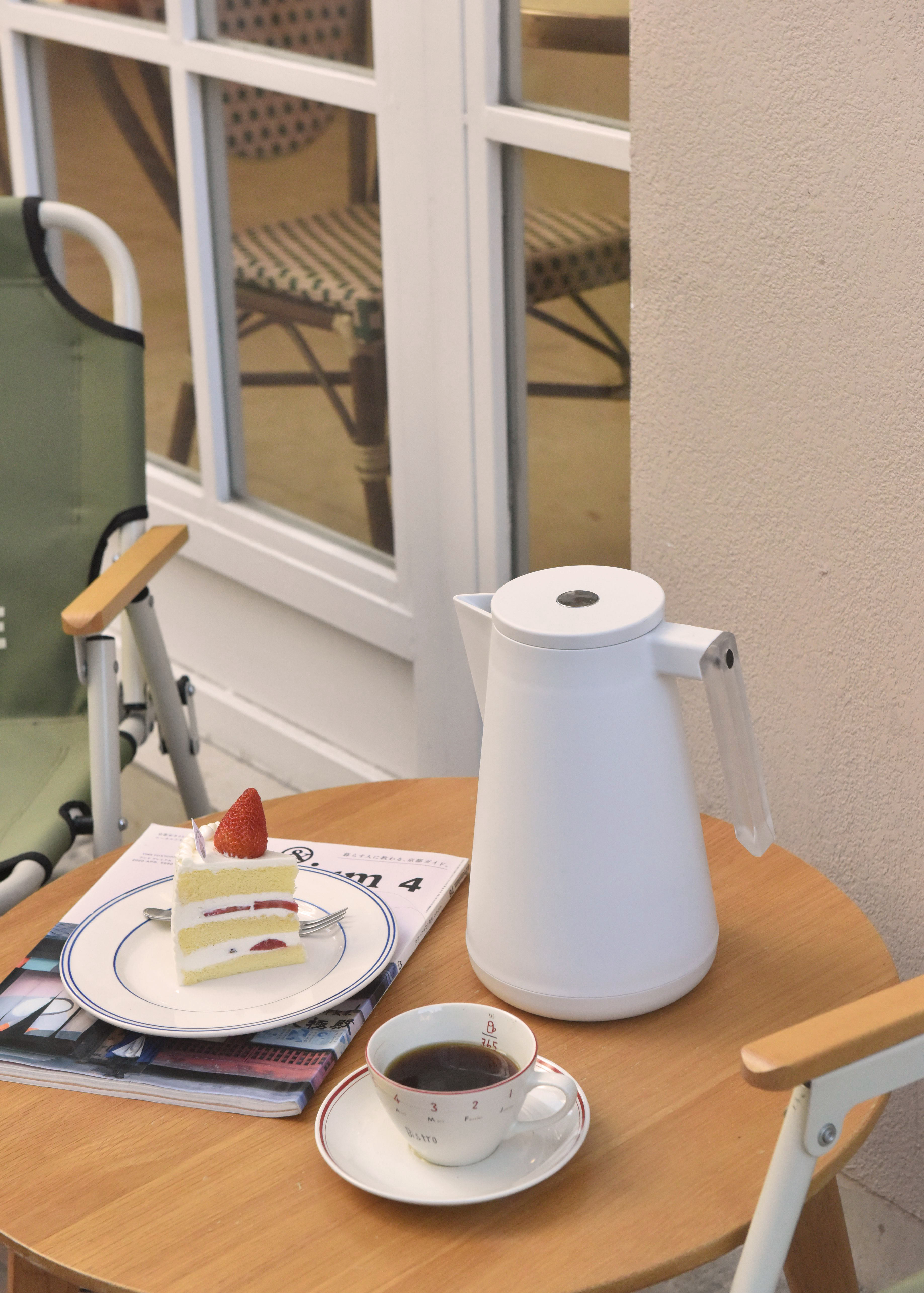 MOYA 1L Thermal Carafe – 4 Colors, Double-Wall Insulation, European Minimalist Style