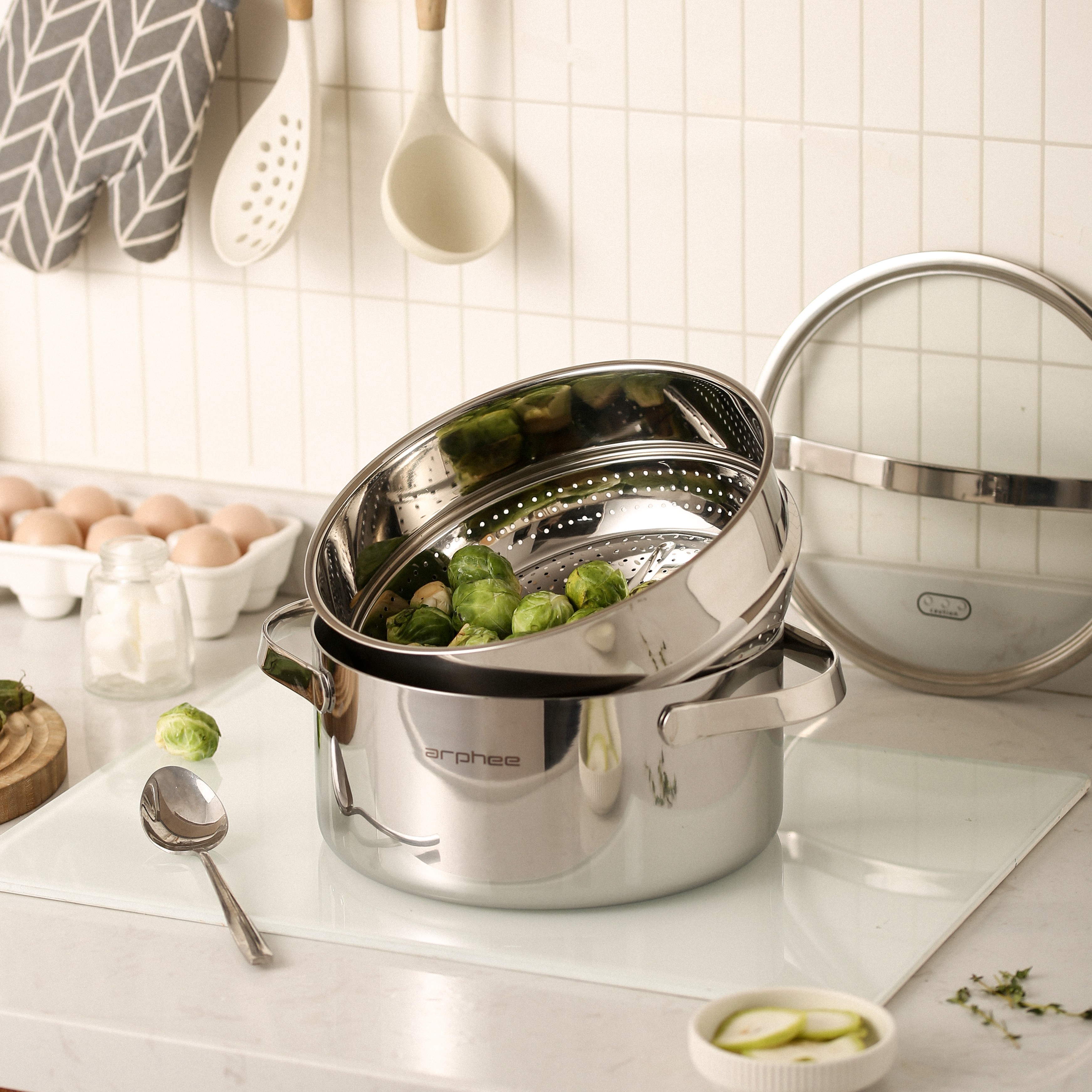 MOLIJIA 304 Stainless Steel Steamer Pot with Built-in Steam Rack, Steaming Pumpkin and Vegetables on Induction Cooktop