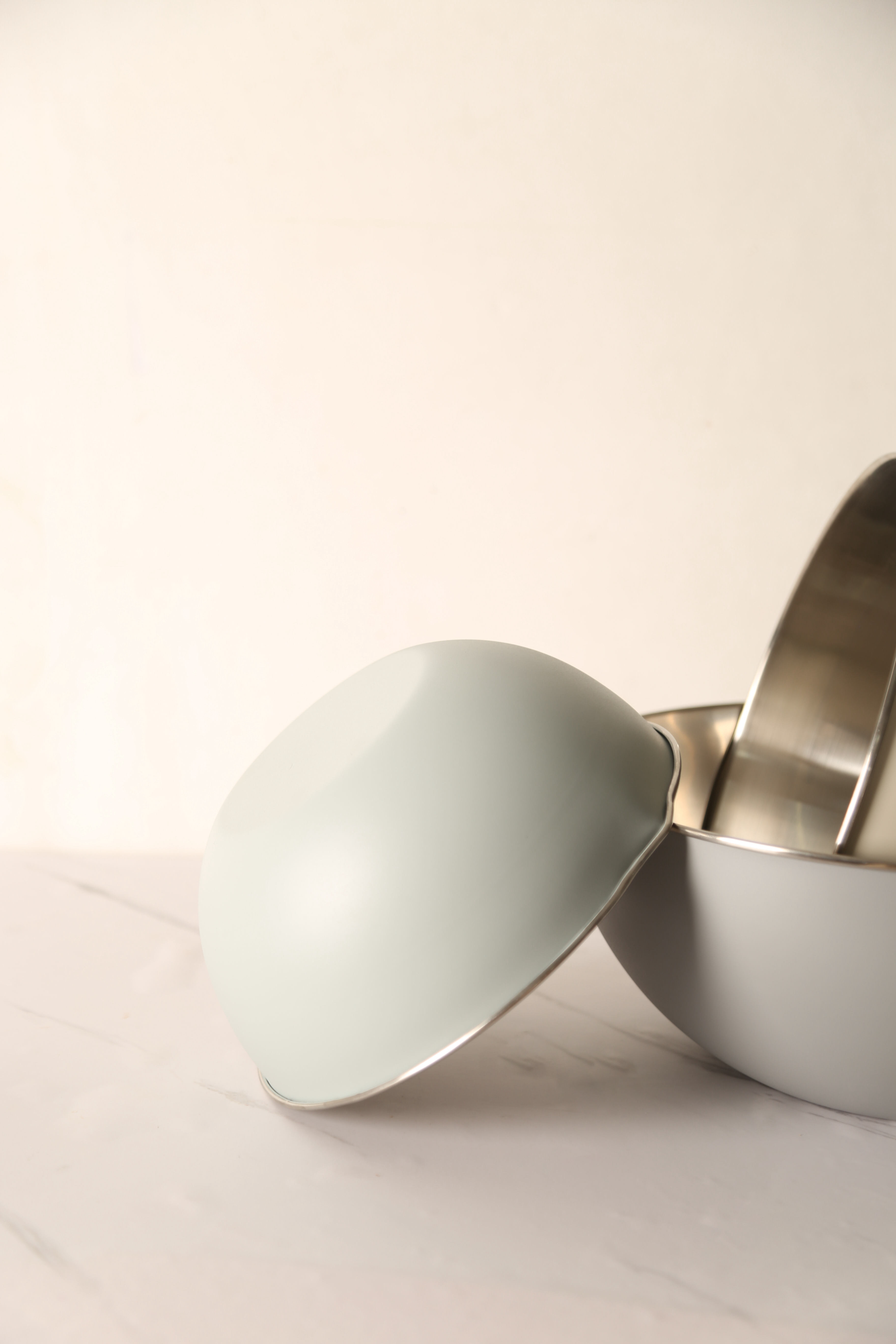 3-Piece Stainless Steel Mixing Bowls Set - Non-Slip, Insulated, Stackable Salad/Cooking Bowls for Kitchen (Pastel Colors)