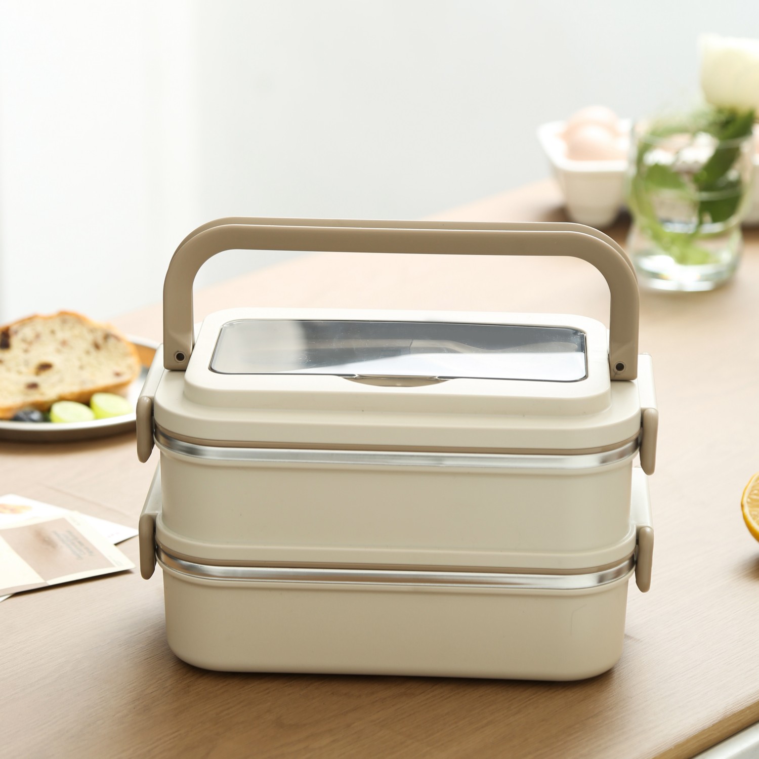 stylish lunch box display (3)