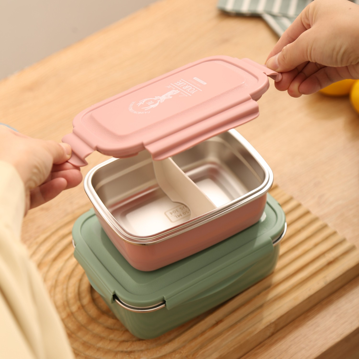 No harmful substances released - stainless steel lunch box