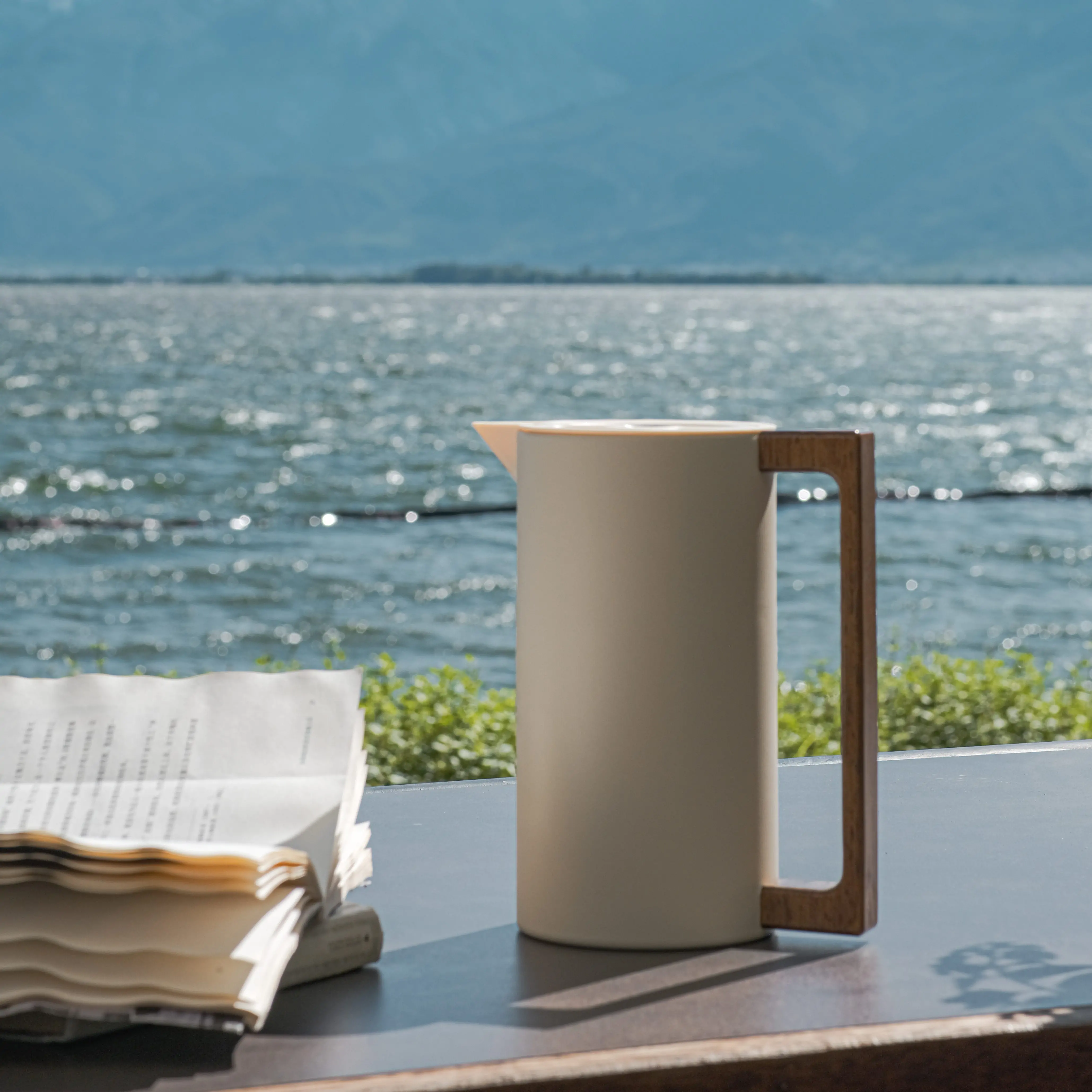 1.3L Danish thermos flask