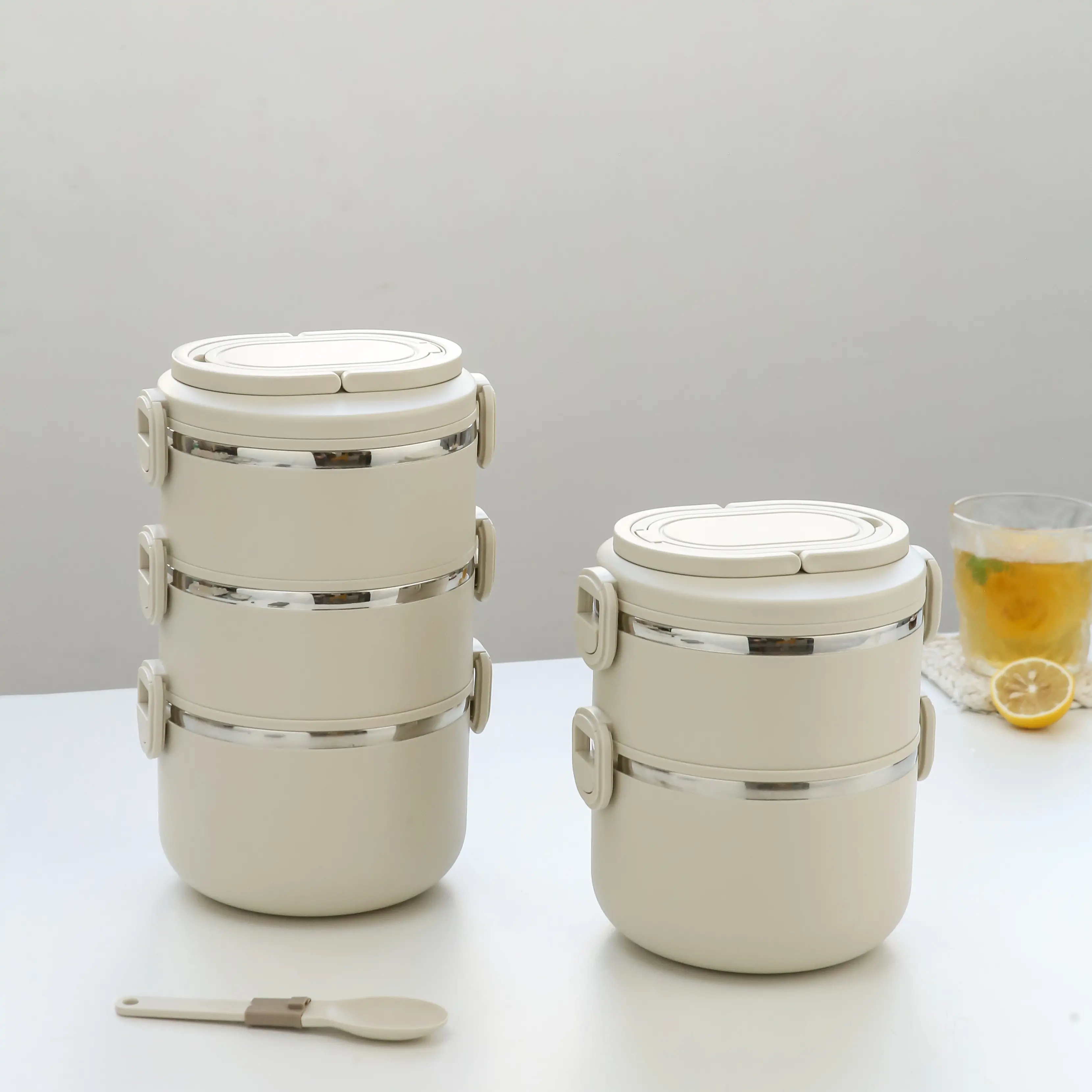 Stainless steel multi-layer lunch box