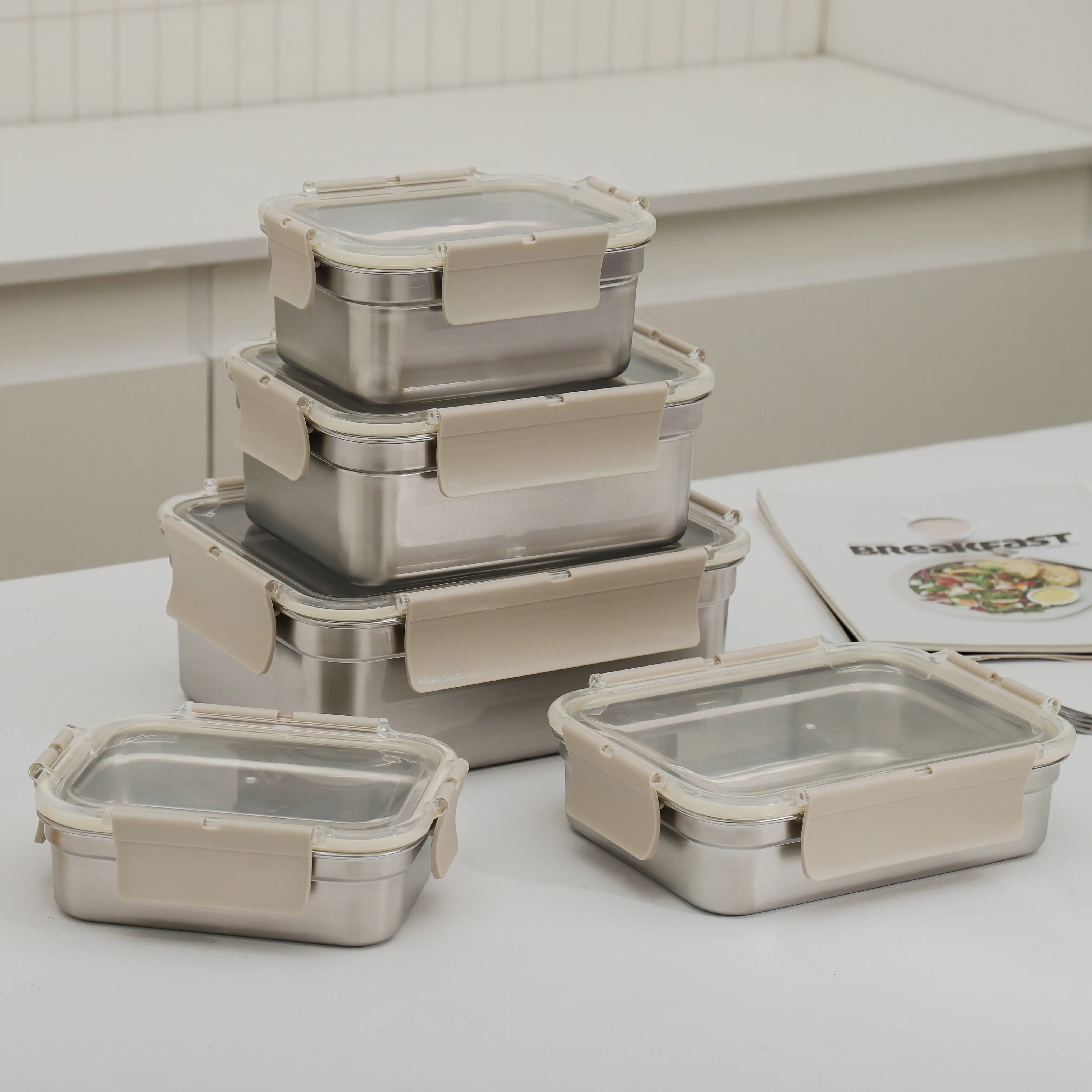 Transparent lid stainless steel food storage box